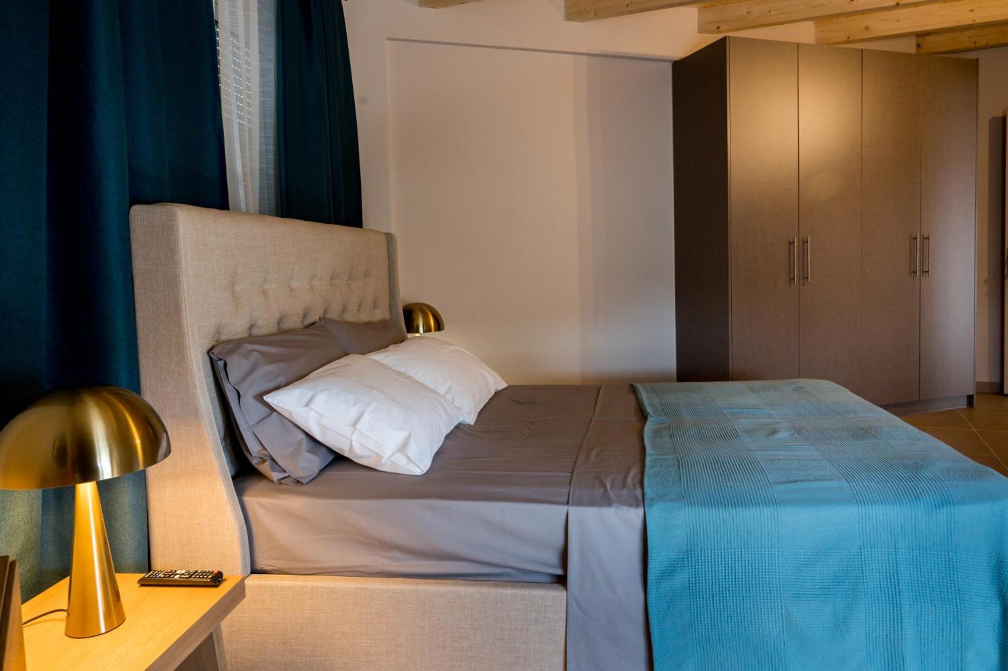 Meda Apartments Превеза Экстерьер фото